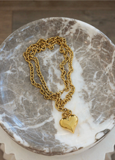 Grande Amour Necklace